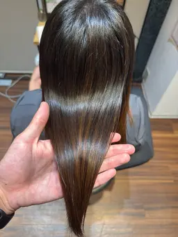 【𝐀𝐮𝐣𝐮𝐚】𝟒𝐬𝐭𝐞𝐩集中補修トリートメント✨内部〜表面までしっかりケア