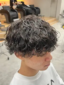 【ご新規様限定📣】🔴人気No.1🔴骨格矯正カット＋波巻きスパイラルパーマ🌀