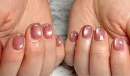 ❁⃘*.ﾟ大人気のマグネットネイル