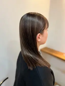 『ミニモ限定✨』カット＋炭酸泉＋髪質改善トリートメント🌈超音波付き🌈🌈