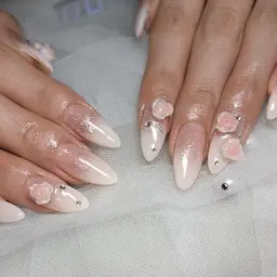 ワンホンネイル4本アート✨（120分以内でできるデザインのみ）