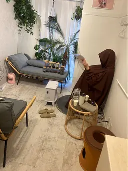 🉐辛い首肩コリに💆‍♀️【黄土よもぎ蒸し♨️＋首肩鍼】7700円！