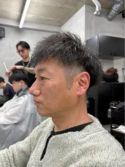 【男らしさ◎】ツイストスパイラル＋メンズカット＋眉カット[ミニモ限定]波巻きスパイラル:シャドウパーマ:ニュアンスパーマ