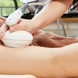 【頑固なコリ、脂肪の撃退】ラジオ波・キャビテーション・EMS・超音波　同時出力マシン　60分　メンズもOK！