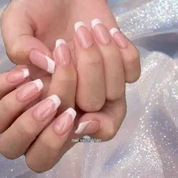 【練習コース】オフ無料🥀スタンダードフレンチ🥀ジェルネイル💎パーツなし(別料金)