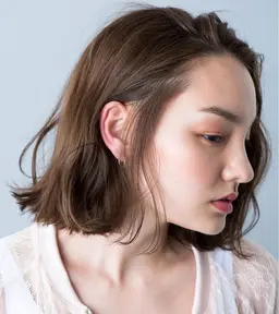 ○代官山一軒家サロン○学生さん必見！！似合わせカット　頭皮スッキリ炭酸ヘッドスパ付き