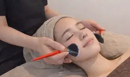 学割✨\ツヤ肌特化/ 初めての肌管理で利用多数！！ララピール+メルティングパックで速攻ツヤ肌！