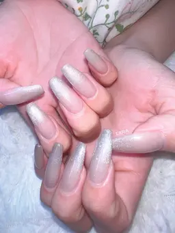 学生応援❣️ミニモ学割❣️スカルプ＋ラメ＋ストーン15個付き【オフなし/ケア付き‼︎】