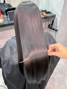 🌟ミニモ限定🌟半額キャンペーン✨艶髪✨美髪縮毛矯正➕髪質改善トリートメント✨