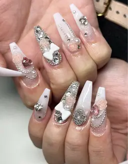 リピーター様スカルプやり放題💅✨パーツ在庫多数使い放題です❤️