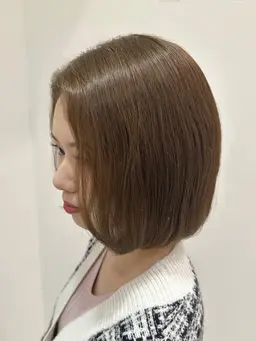 レディースカットモデル（前髪のみ可）