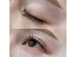 アンドヘルシー🎀フラットラッシュ120本お付けした後にパーマをかけていきます🙆♀️