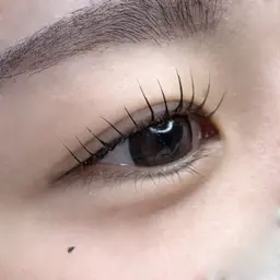 【18日限定✨】まつ毛パーマ🎀✨(+500円でパリジェンヌ変更可能🙆‍♀️)