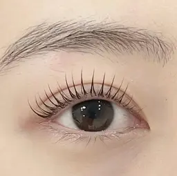 ご新規様!【パリジェンヌ¥6600→¥4500土日祝日/平日16時以降＋1100