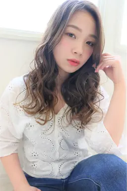 外国人風ゆるふわパーマ＆カット¥13,200⇒¥11,000