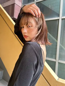 【ショート〜ミディアムstyle希望の方限定 】🌈カット+イヤリングカラー(1ブリーチ込)+カラーリペアトリートメント