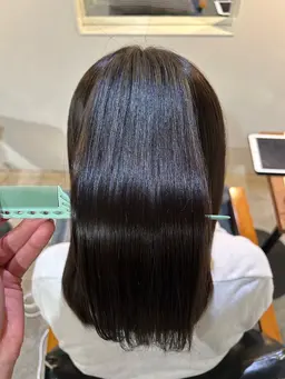 【女性限定🌼】縮毛矯正＋デザインカット¥19800