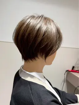3．40代​〜​のショートスタイル✨撮影📷ショートスタイルカット女性限定💇‍♀️スタイリング込み✨