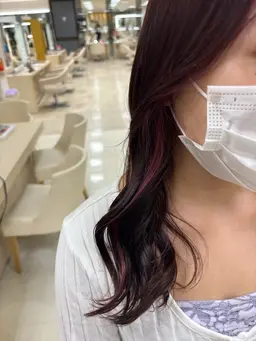 【12月ご新規様限定🎄】ブリーチ込みイヤリングカラー➕ツヤツヤ水トリートメント💧✨