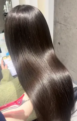 【検定モデル様】極艶カラー＋髪質改善UPTOGLOSSトリートメント＋カット