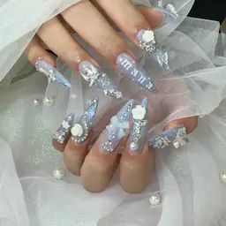 💅チップ長さ出し持ち込みデザイン(スカルプオフ別料金1500円)時間内パーツつけ放題