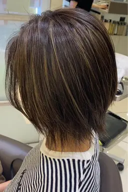 🔸2〜3回目の方🔸カット+ハイライトカラー+Aujuaトリートメント