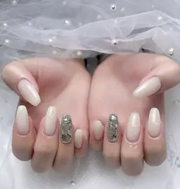 【Hand】ワンカラー&埋め尽くし2本付きネイル