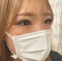 【新技術軽くて長持ち！！】3Dフェザーボリュームラッシュオフ込み90分