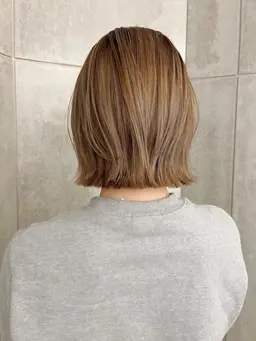 【女性限定！ボブ、ショートヘアのみ】カット＋カラー