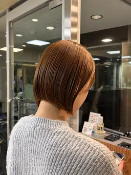 【絹髪のような柔らかい手触りに🌱】カット+酸性ストレート✨✨