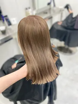 【ミニモ学割】🤍ケアブリーチによるダブルカラー🤍＋オリジナルトリートメント＋コテ巻き仕上げ🫧