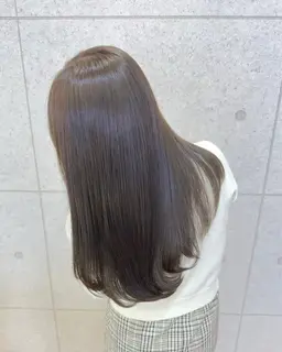 【濃縮美容液を贅沢使用🫧】カット＋髪質改善へアエステ初回クーポン✨