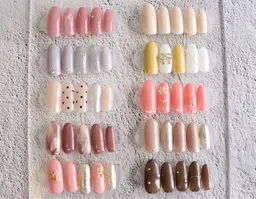 【ハンド💅定額デザイン：シンプルコース】　※甘皮ケア・オフ込み