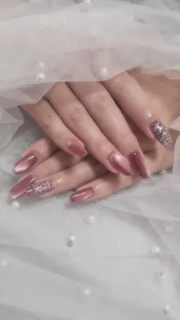 🌹平日&土曜🌹ハンドマグネットネイル２本ツイード　　オフあり🙆【仕上がりの長さが５ミリ程度可能な方】