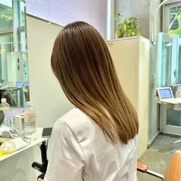 《髪質改善プラン》デザインカット+水素トリートメント+oggiotto 12stepトリートメント