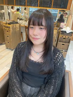 【湿気対策🌀】前髪、顔周り美髪縮毛矯正+1step Aujua treatment❤︎