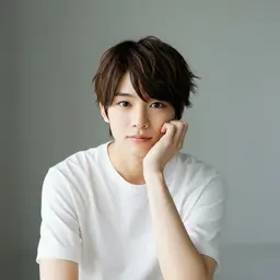 【平日限定】　　カット➕眉カット　　¥2500