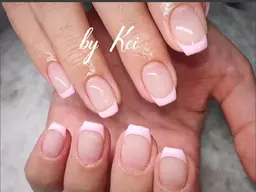 ★超お得 ～★　フレンチ　　初回ジェルオフ無料