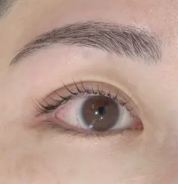 まつ毛パーマ🫧+アイブロウワックス脱毛✨️お目元をまとめてお手入れできます❣️