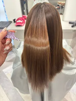 《🎀3月限定🎀》縮毛矯正+フルカラー+うる艶tr🫧(カット無料✂️)