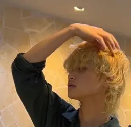 【期間限定メンズメニュー】シャンプー＋メンズヘアカット＋ヒゲ脱毛+腕指脱毛+眉カット