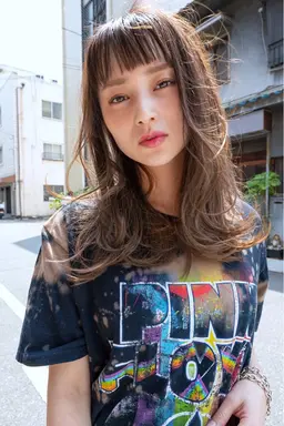 カット＋艶髪透明感カラー(クオルシア、アディクシーetc)¥6900