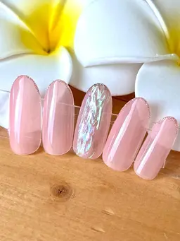 シンプルアート💅持ち込みデザインOK👌4週間以内のご予約で次回オフ無料✨