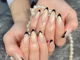 🌈カラーフレンチネイル💅　　4800円　【ベースカラー＋500】　【大塚駅】