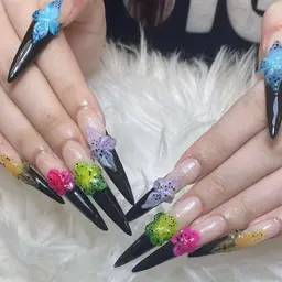 🌸立体感バッチリの3Dフラワー🌸チップでしっかり長さ出し✨アート&パーツつけ放題💕(145分コース)