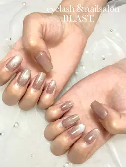 ジェルネイルワンカラー💅ラメ、マグネットも⭕️