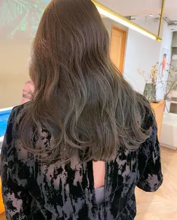 【 毎日2名限定🩷】 透明感カラー+潤いトリートメント🤍🤍髪質改善/暖色カラー/ミニモ学割/韓国