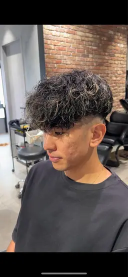 【🔥パーマ各種＋ハイライトクーポン‼】メンズカット＋各種パーマ＋ハイライト＋トリートメント