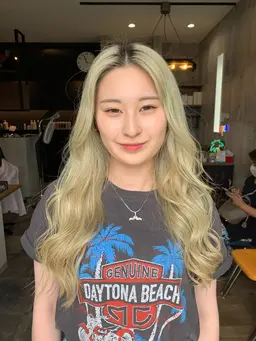 【ウェリラ人気のデザインカラー】似合わせカット×ブリーチデザインカラー