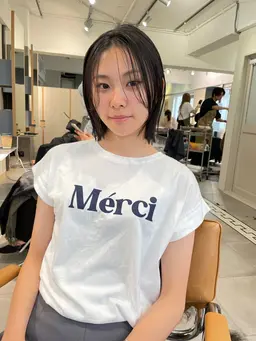 学生お客様是非⭐︎【学割U24】👩‍🎓バッサリカットメンテナンスカットレイヤーカットハッシュカット